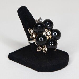 Size 5.25 Fashion Ring Faux Diamonds Faux Silver Ring Band‎ Black Balls